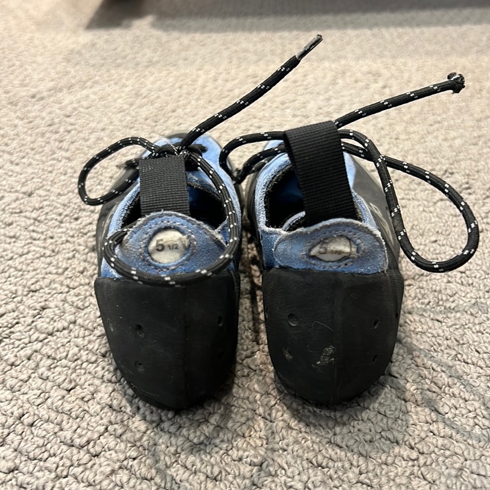 Brand: bufo       Size: kids 5 1/2